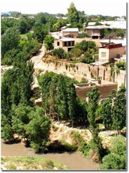Рекак Сиаб, возле которой располагается Мавзолей Святого Даниила